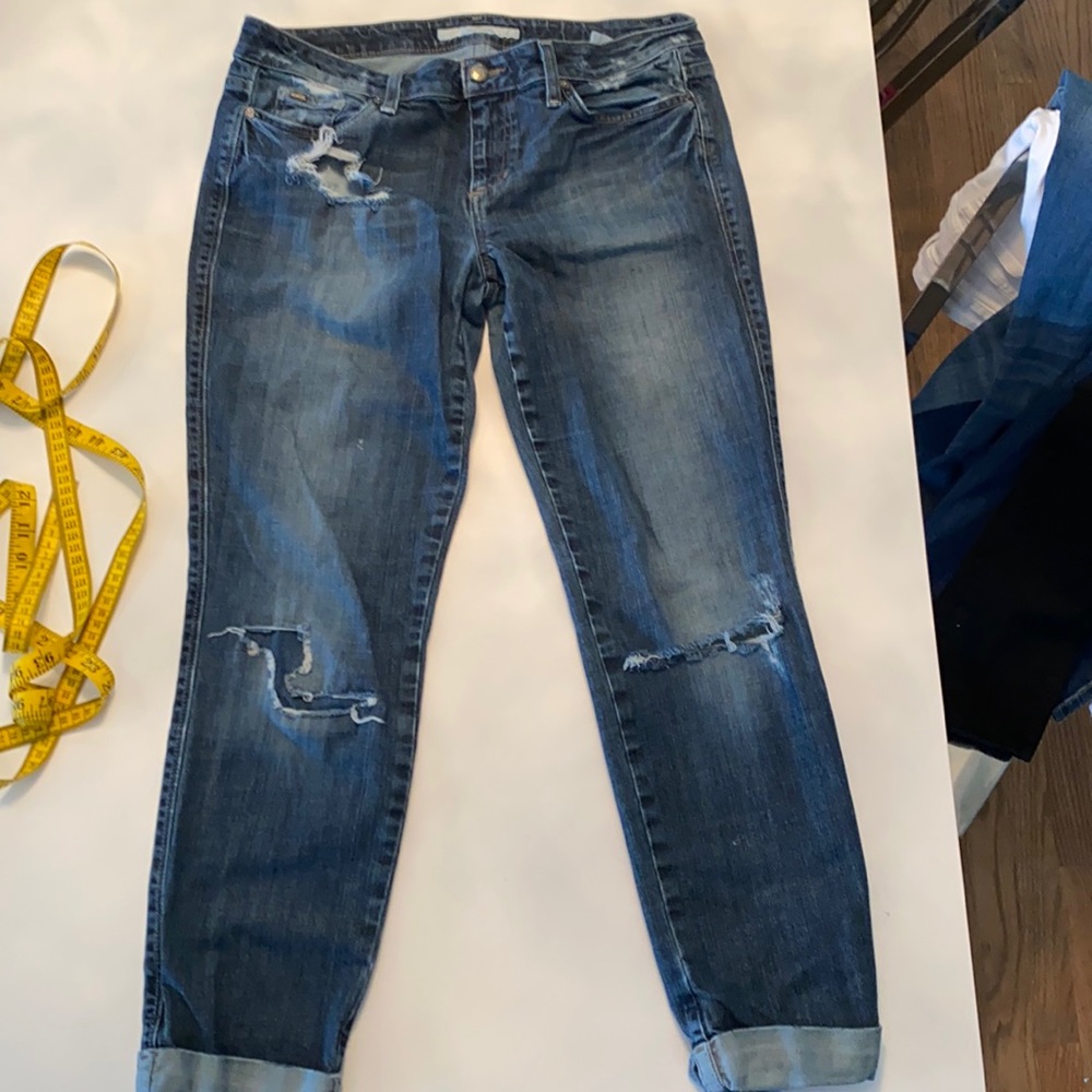 Joe’s Jeans Chelsea Size 31.